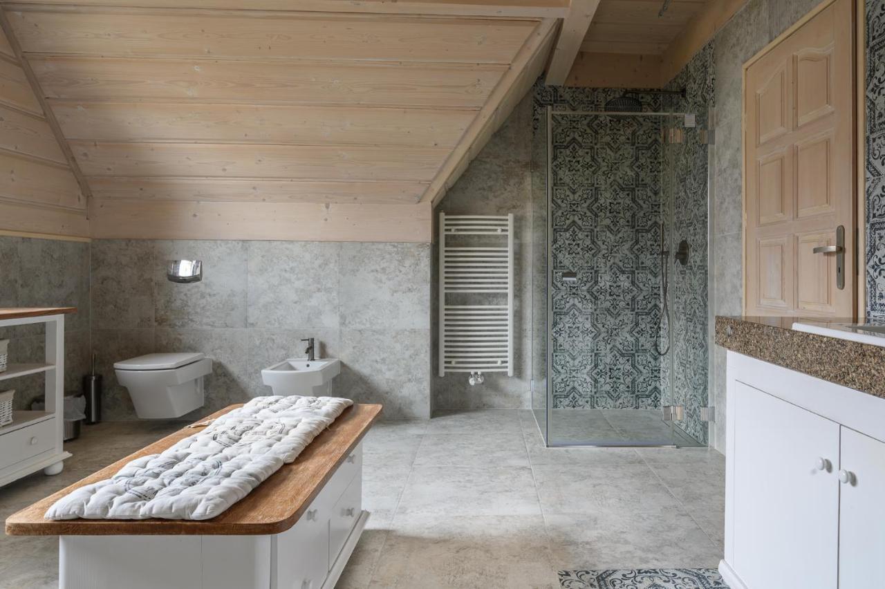 Nowe Bystre Kwiat Sniegu Deluxe Kolo Gubalowki מראה חיצוני תמונה